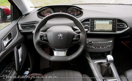 Peugeot 308, presentación y prueba en Francia