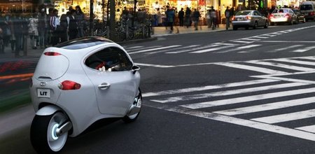 Lit C1, inclasificable pero curioso "dos ruedas" que no se cae