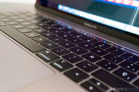 macOS の自動修正キーボード