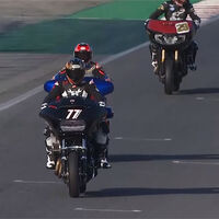 ¡Sensacional! Estas custom rodando al límite en el circuito de Laguna Seca son de lo más espectacular que vas a ver este año
