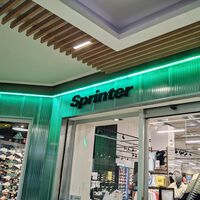 Sprinter está agotando en sus rebajas finales las zapatillas de Skechers para usar a diario y están casi a mitad de precio