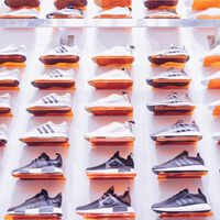 Adidas arrasa en su liquidación rebajando una de sus zapatillas de estilo retro por solo 45 euros