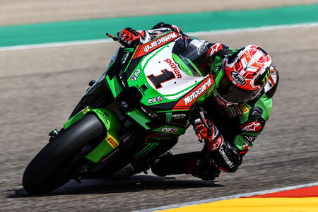 Jonathan Rea se pasea en MotorLand para conseguir su victoria número 100 en el mundial de Superbikes