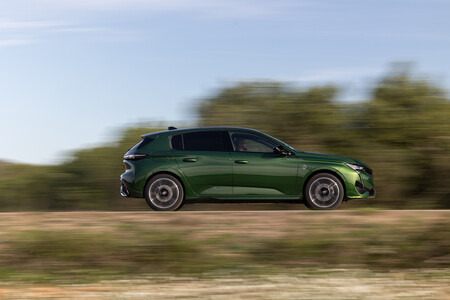 Peugeot E308 Testdrive 2311tc077