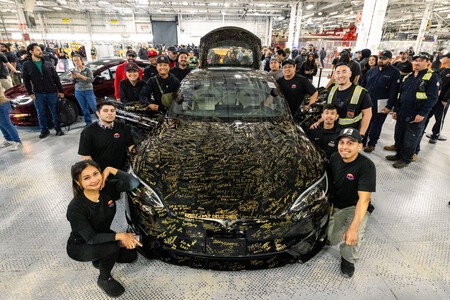 Tesla producción