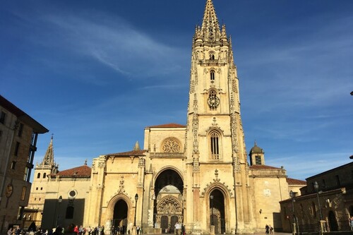 El primer Camino de Santiago salía desde Oviedo