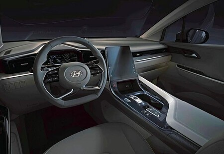 Hyundai Custo 6
