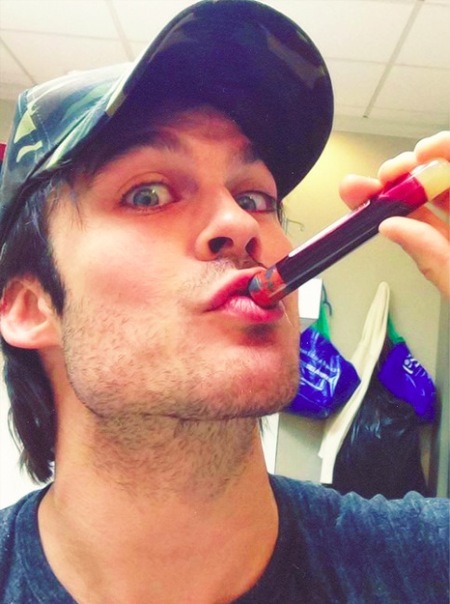 Ian Somerhalder, si te gusta beber sangre, yo te dono mis arterias