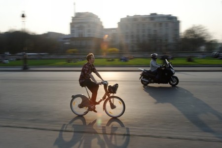 Se inicia en Francia de forma experimental el pago a aquellos que vayan a trabajar en bicicleta