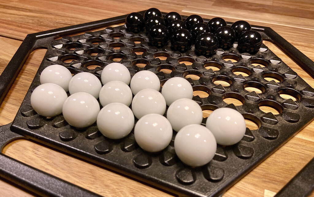 Este juego es diferente a los demás por una sencilla razón, vas a tenerlo siempre decorando tu salón Este juego es diferente a los demás por una sencilla razón, vas a tenerlo siempre decorando tu salón