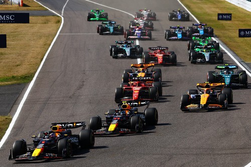 Carlos Sainz repite podio y Daniel Ricciardo plasma su adiós a la F1 en otra victoria burocrática de Max Verstappen 