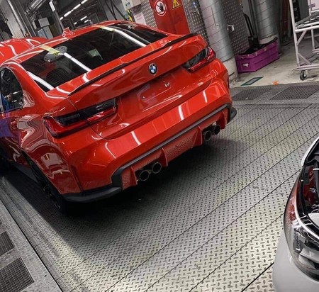 ¡Filtrado! El nuevo BMW M3, la versión más radical de la berlina compacta, se deja ver aún en el horno