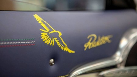 Pagani Huayra Roadster Gyrfalcon 1