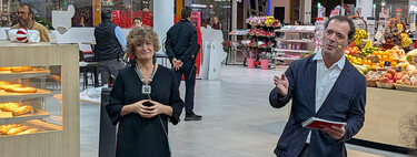 Hemos cenado en un Alcampo a puerta cerrada para conocer cómo se prepara un hipermercado para Navidad: “En siete semanas nos jugamos todo el año”