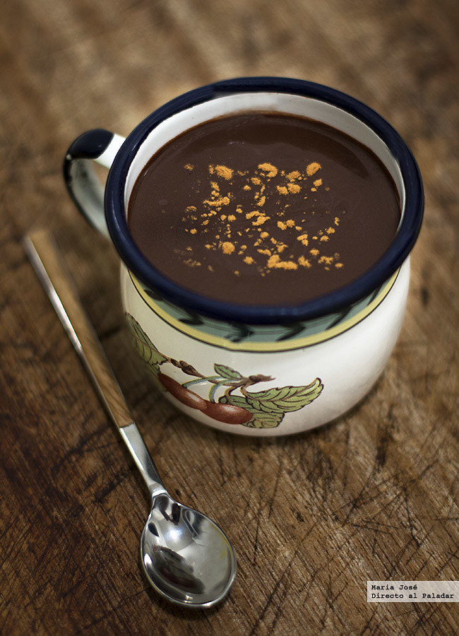Chocolate a la taza a la española. Receta de cocina fácil, sencilla y