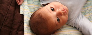 Cambiar el pañal al bebé fuera de casa, ¿qué tener en cuenta?