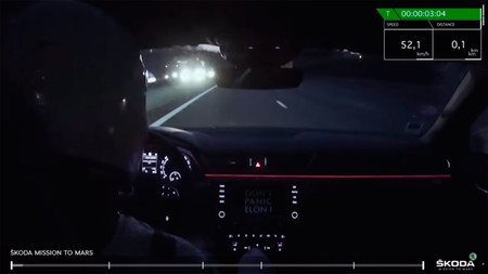 El Skoda Superb llega a Marte en un anuncio en forma de parodia