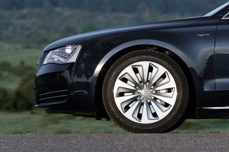Audi A8 Hybrid