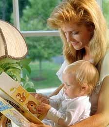 Cómo tienen que ser los primeros libros del bebé