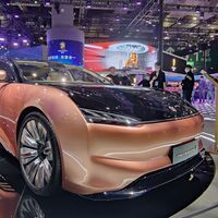 El sueño del coche eléctrico de Evergrande se hunde ante una "severa escasez de fondos" y una deuda monstruosa