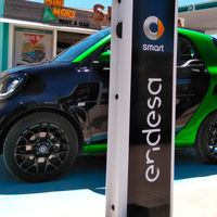 smart y Endesa suman fuerzas y estrenan una red de recarga pública para coches eléctricos en Ibiza