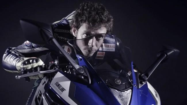 Valentino Rossi y la Yamaha R25