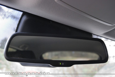 Mazda3 2013 Luxury AT