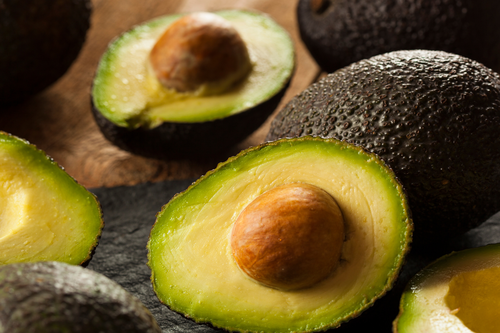 Tres países de LATAM quieren quitarle el liderato en México donde nadie lo imagina: los aguacates