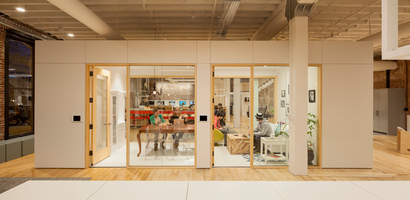 Foto de Oficinas de Airbnb en Portland (10/10)
