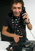 Valentino Rossi y sus dotes discotequeras