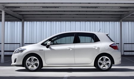 Toyota-Auris-HSD-5