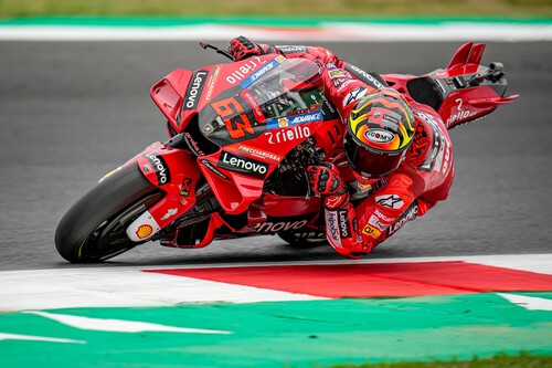 Pecco Bagnaia lidera el trenecito de Misano para acercar a Ducati al título mundial de MotoGP
