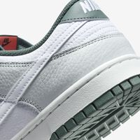 El outlet de Nike rebaja las zapatillas Dunk Low Retro con más estilo y versátiles para vestir con elegancia a diario