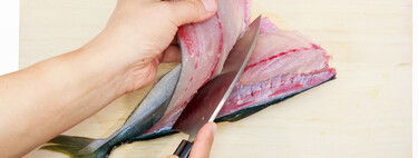 Siete trucos para aprovechar un pescado por completo, más allá de hacer un caldo