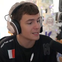 Adolescente doa mais de R$ 180 mil para streamer de Fortnite e acaba banido do Twitch 