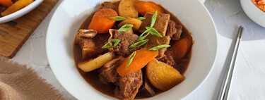 Cómo hacer galbi jjim, las costillas de vaca coreanas estofadas.