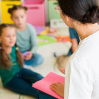 El próximo curso todos los centros educativos deberán tener un "Coordinador de Bienestar y Protección" antiacoso y estas serán sus funciones 