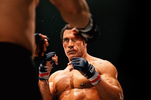 'The Smashing Machine' nos deja la mejor interpretación de Dwayne Johnson hasta ahora. Pero la película acaba convirtiéndose en un biopic convencional más