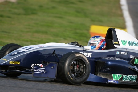 Valtteri Bottas se doctora en Silverstone y Merhi logra su primer podium