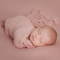 145 nombres bíblicos para niña bonitos y originales