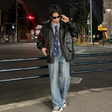 El Acubi es la nueva tendencia que se apodera de las calles: un estilo urbano, relajado que bebe de una inspiración de nostalgia dosmilera