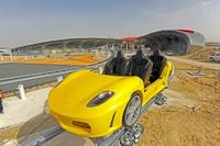 Primera foto de la montaña rusa de Ferrari en Abu Dhabi