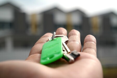 En España hay tres mercados diferentes de vivienda: uno cae pero los otros dos están subiendo y mucho de precio