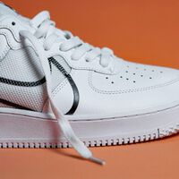 JD Sports lanza una rebaja muy especial: las zapatillas Nike Air Force 1 que mejor combinan, ahora a casi mitad de precio  