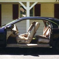 Si este inventazo hubiera llegado a algo, los laterales de tu coche no estarían llenos de marcas de portazos
