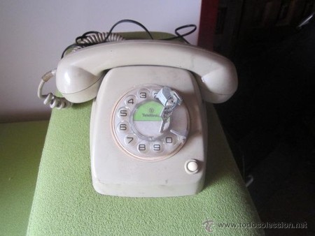 Cuando las llamadas locales eran tan caras que los padres ponían candado en el teléfono