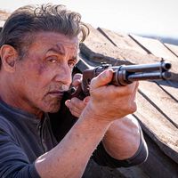 Aos 80 anos, Sylvester Stallone resume sua experiência como Rambo: “Era como um desenho animado” 