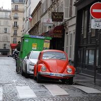 Adiós al coche en la ciudad: sólo un tercio de parisinos tiene automóvil propio, pero la periferia se resiste