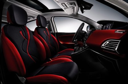 Lancia-Ypsilon-2011-26