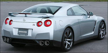 Nissan GT-R